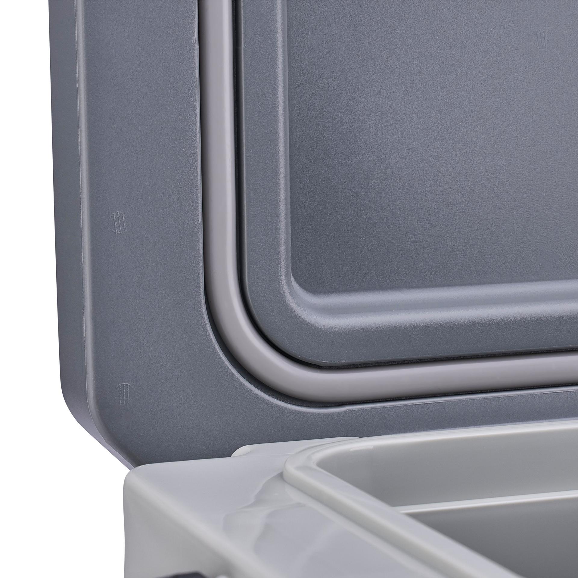 Frost Cooler 14 Quart (13 L) | Plano®